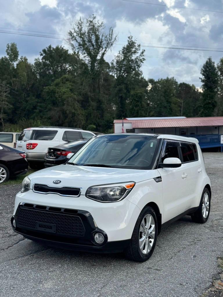 2016 Kia Soul +