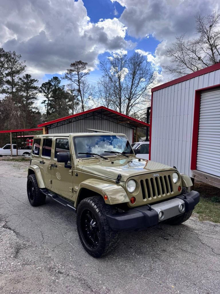 2013 Jeep Wrangler Sahara's photo