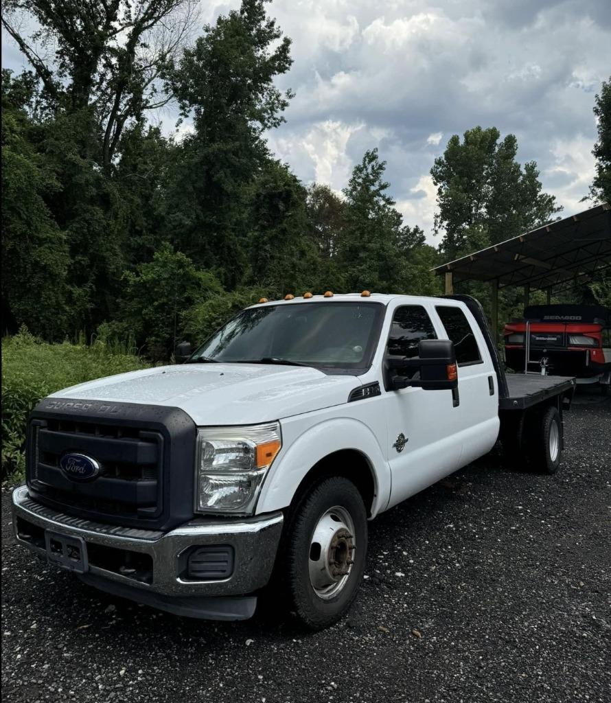 2014 Ford F-350 Super Duty Chassis Cab