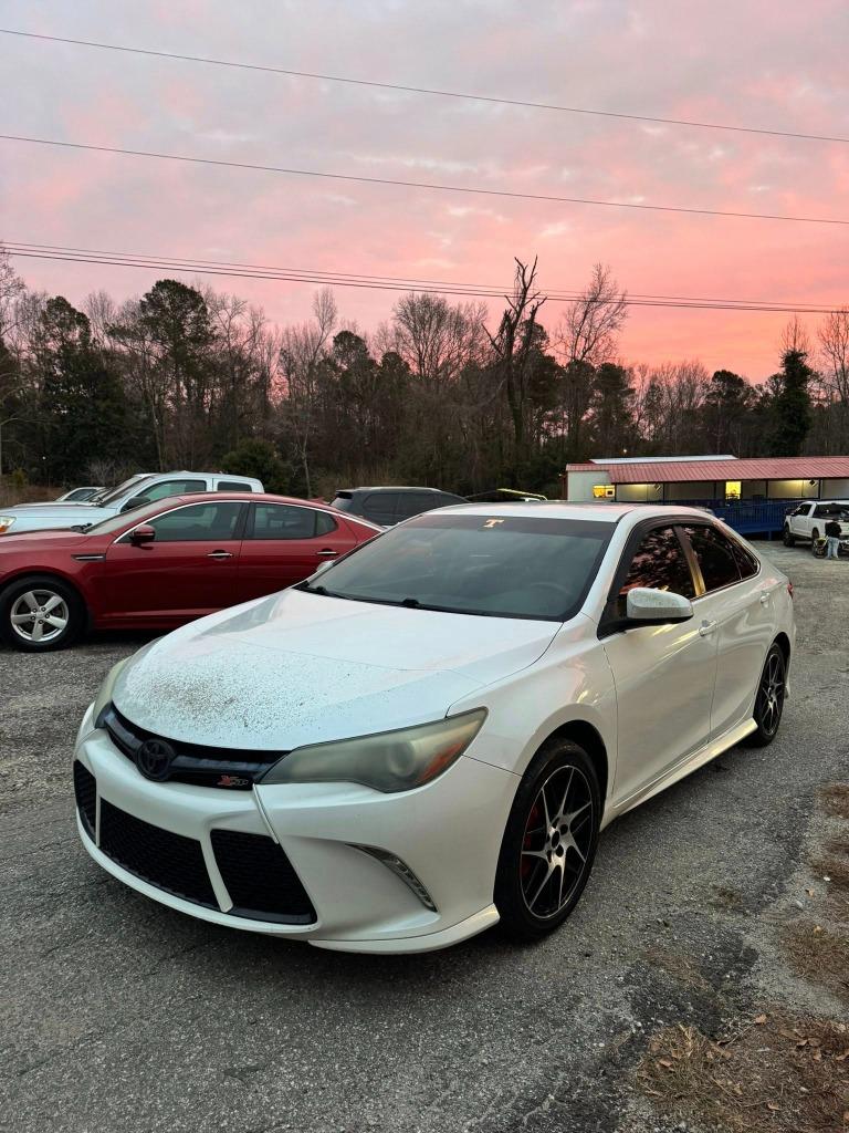 2016 Toyota Camry Special Edition