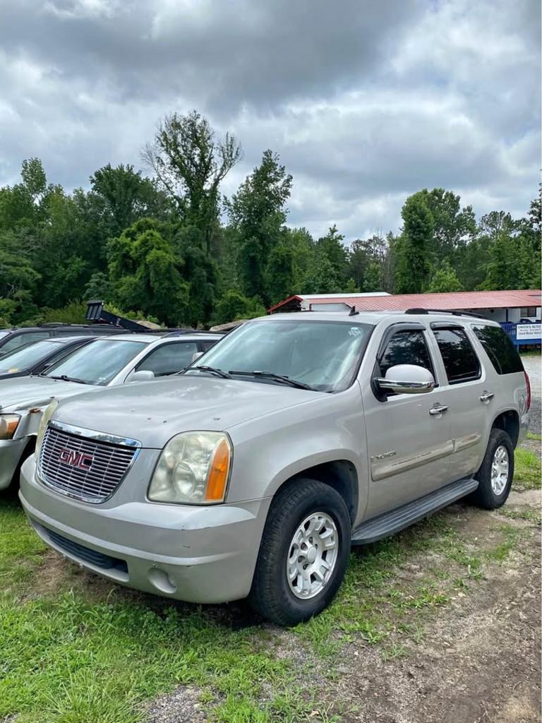2007 GMC Yukon SLE1's photo