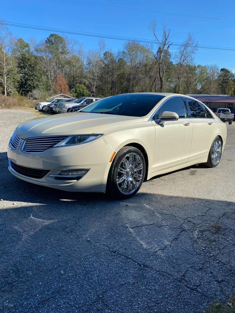 2014 Lincoln MKZ Base's photo
